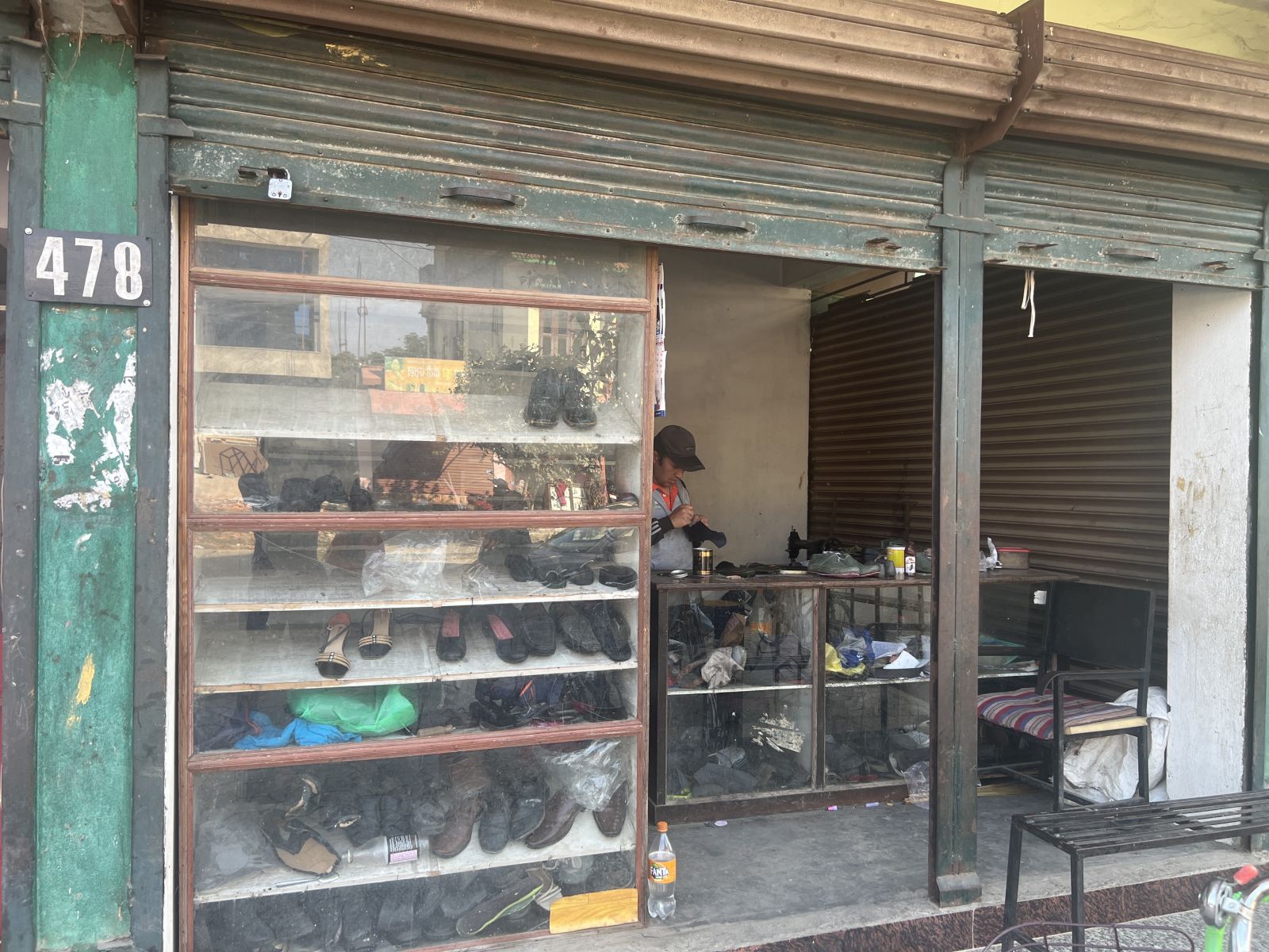 SB Prinsu Shoes Center